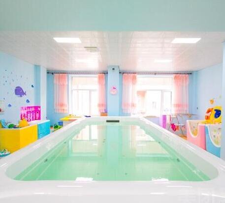 贝贝旺婴幼儿SPA游泳馆加盟图片