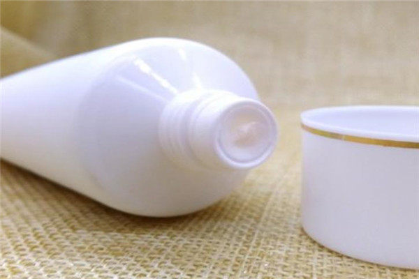 香娜尔化妆品加盟