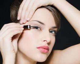 泓颜化妆品加盟实例图片