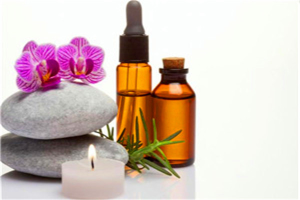 戴莲娜精油加盟 戴莲娜精油加盟