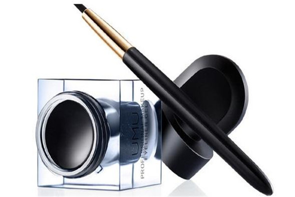 优木优化妆品加盟