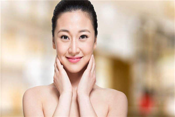 贝尔赛金化妆品加盟