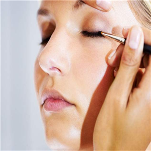 爱莱丽化妆品加盟图片