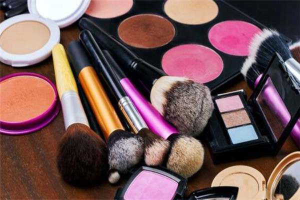 醫(yī)美護膚化妝品加盟