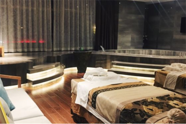 纤璐经典色彩感知SPA馆加盟