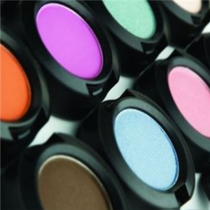 天娜彩妆店面效果图