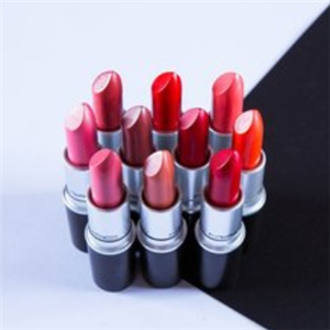 天娜彩妆加盟案例图片