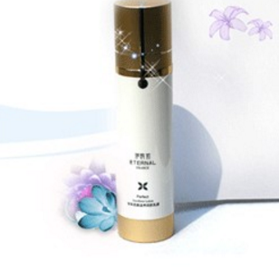 鑫语化妆品店面效果图