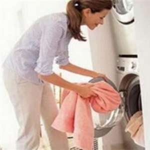 伊尔萨洗衣加盟案例图片