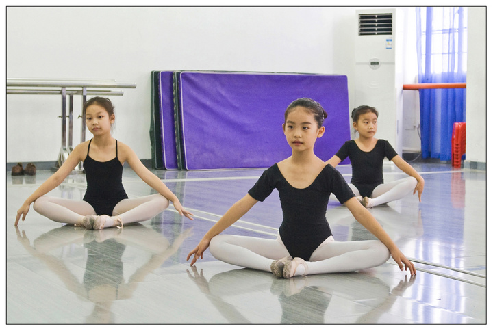 小白鸽舞蹈培训代理加盟
