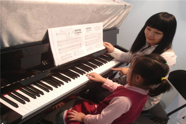 少儿艺术——钢琴培训
