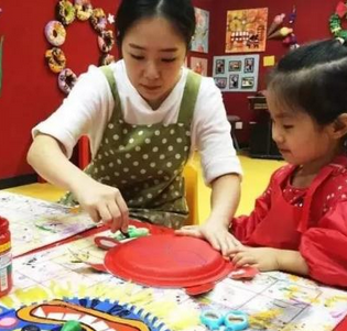华夏未来儿童美术馆加盟案例图片
