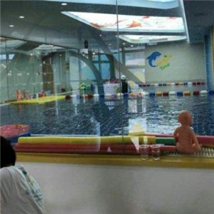 海腾国际亲子游泳中心加盟案例图片