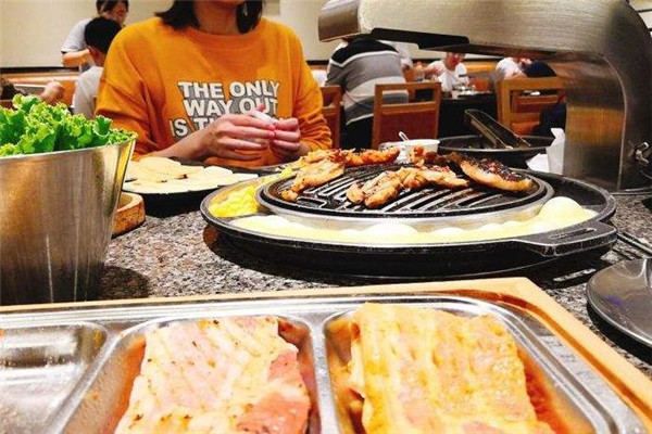 高丽苑韩国烤肉加盟