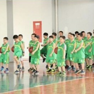 李秋平篮球加盟案例图片