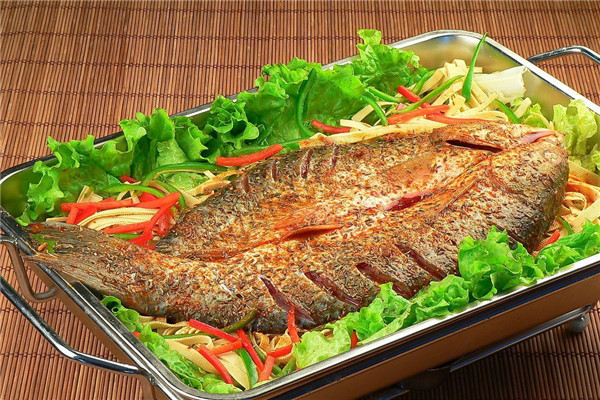 铁锅炖鱼畅销市场多年