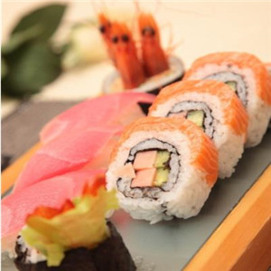 伊番寿司加盟实例图片