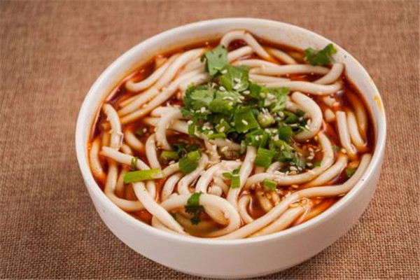酸辣土豆粉.jpg