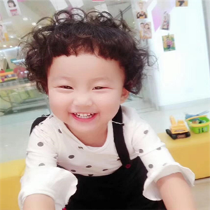 皇家小博士儿童理发加盟实例图片