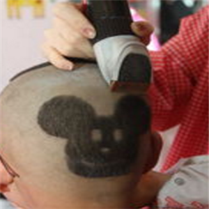 皇家小博士儿童理发加盟图片