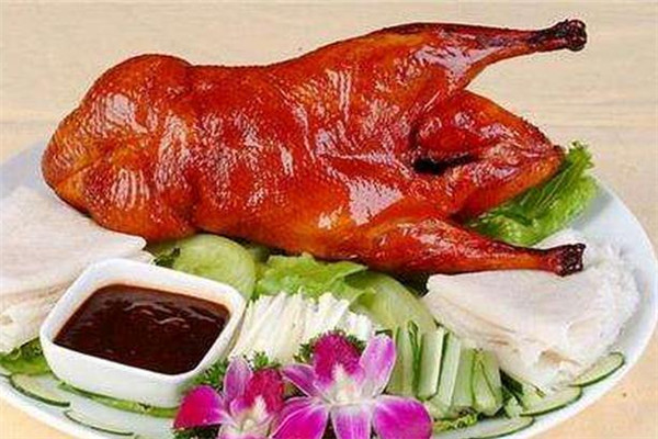 北京片皮烤鸭加盟
