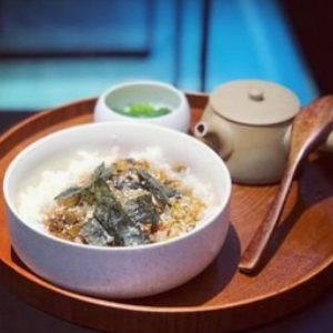 棲三茶泡飯加盟實(shí)例圖片