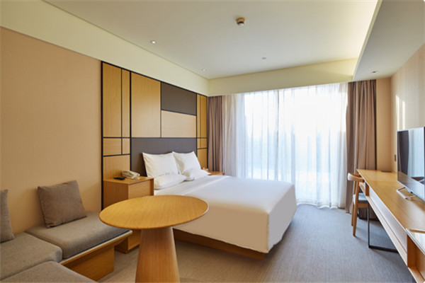 维也纳酒店的客房环境干净、舒适