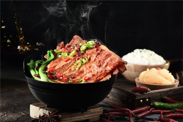 辣骨饭加盟什么品牌好.jpg