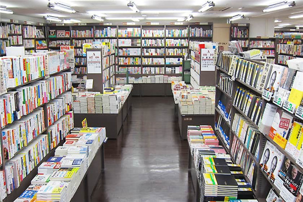 书店要开在繁华的市区