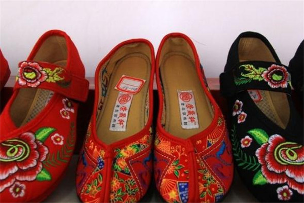 北京布鞋款式