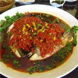 味稻工场特色湘菜鱼头餐厅加盟案例图片