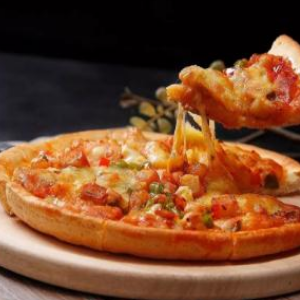马咯利嗒披萨加盟图片