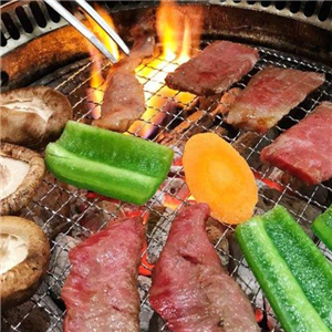 御牛道日式料理炭火烤肉加盟图片