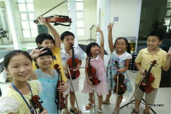 小提琴培训加盟