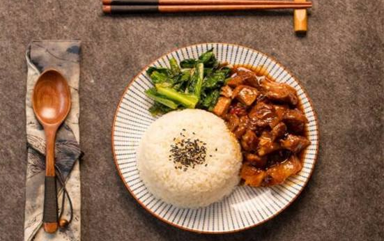锅先森卤肉饭 锅先森卤肉饭
