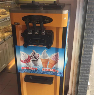 青悦恬廊坊无人冰淇淋制售机加盟案例图片