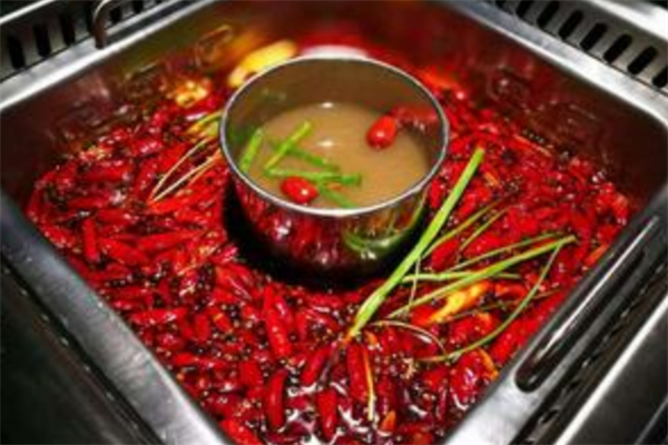 老渝家重庆老火锅加盟