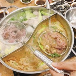 鑫记牛肉火锅加盟图片