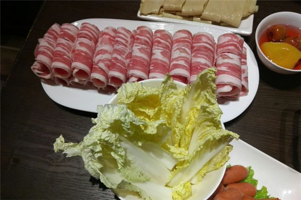 一品红火锅加盟