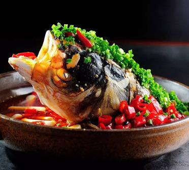 红小坛剁椒鱼头加盟图片