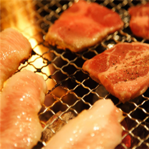 京都里日式烤肉加盟案例图片