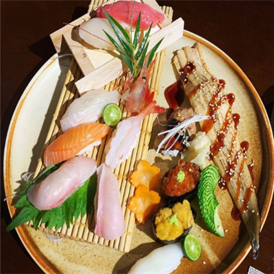 旭酱寿司加盟实例图片