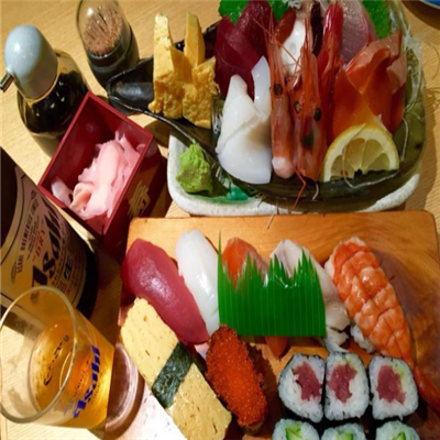 扇寿司加盟实例图片