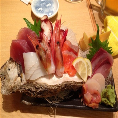 扇寿司加盟案例图片