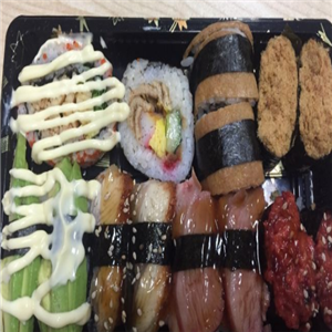 花季语·外送寿司加盟实例图片