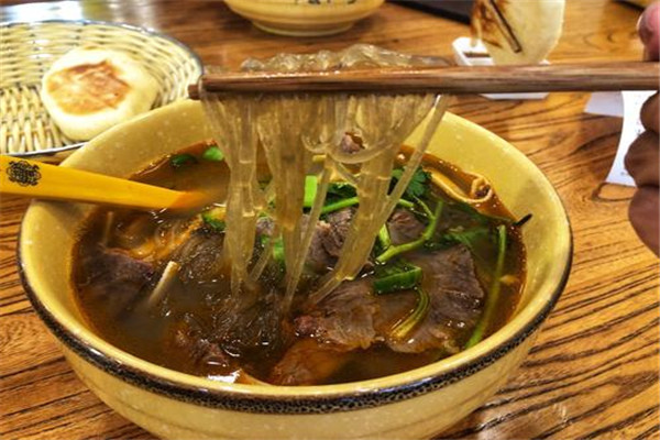 古法传统牛肉汤.jpg