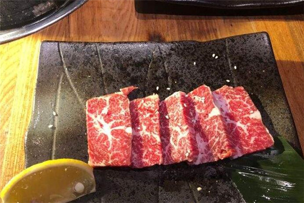 和萌吉燒肉屋加盟