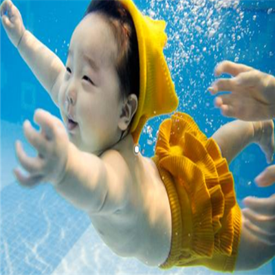 好孩子婴幼儿游泳馆加盟案例图片