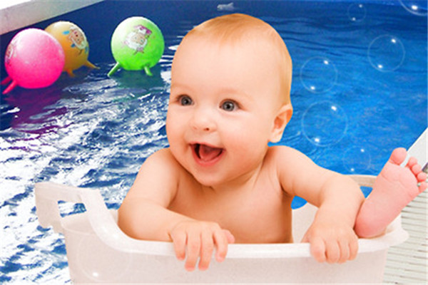 乐宝爱婴婴儿游泳馆硬件设施完善