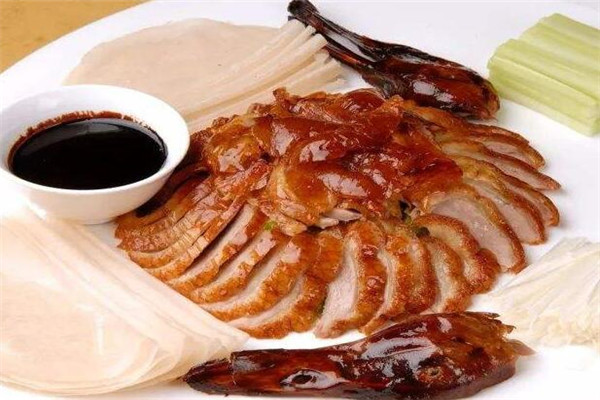 汪氏兴京味烤鸭加盟店.jpg